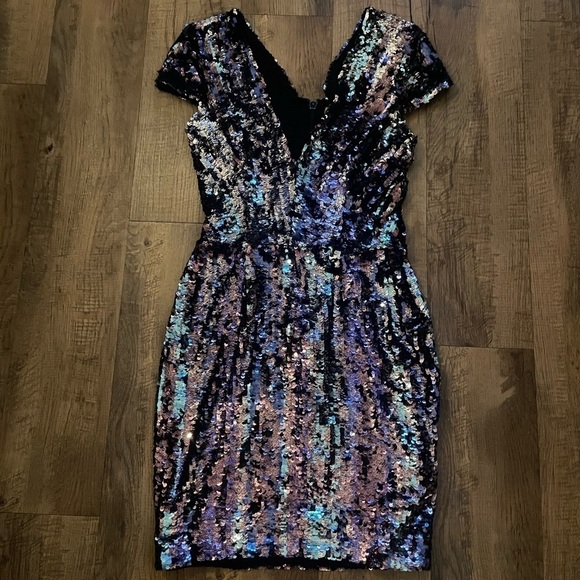 DRESS THE POPULATION Zoe Brushstroke Mini Dress - Picture 2 of 4
